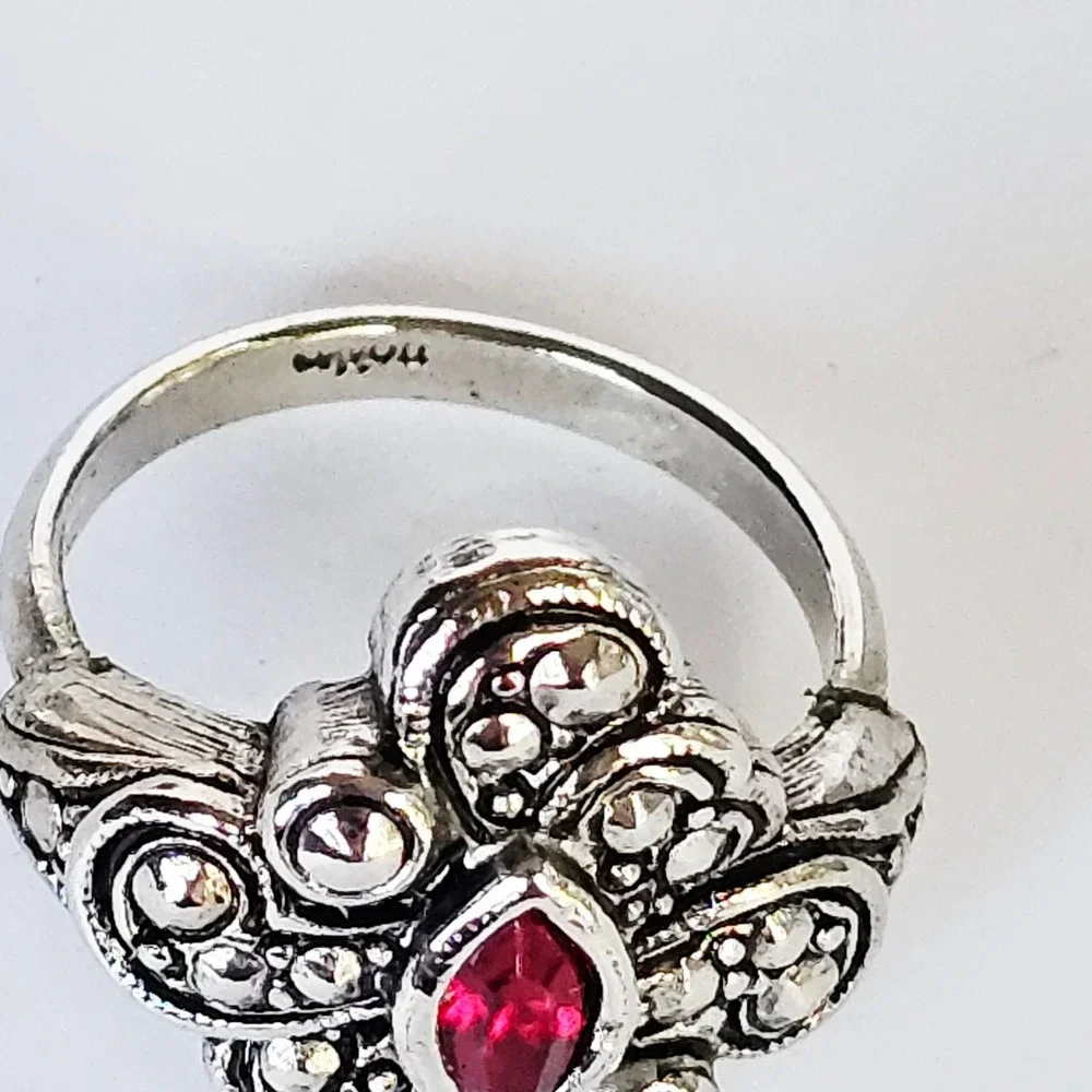 Vtg 90's Witchy Gothic Statement Ring Red Faux Ruby Marcasite Art Deco Silver - Picture 7 of 11